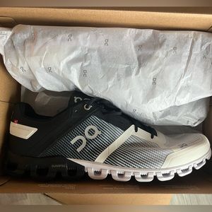 Mens ON RUNNING cloud sneaker